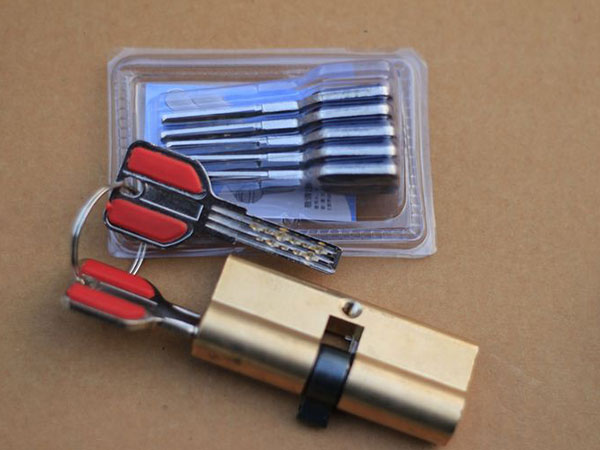 惠农24小时上门开锁公司